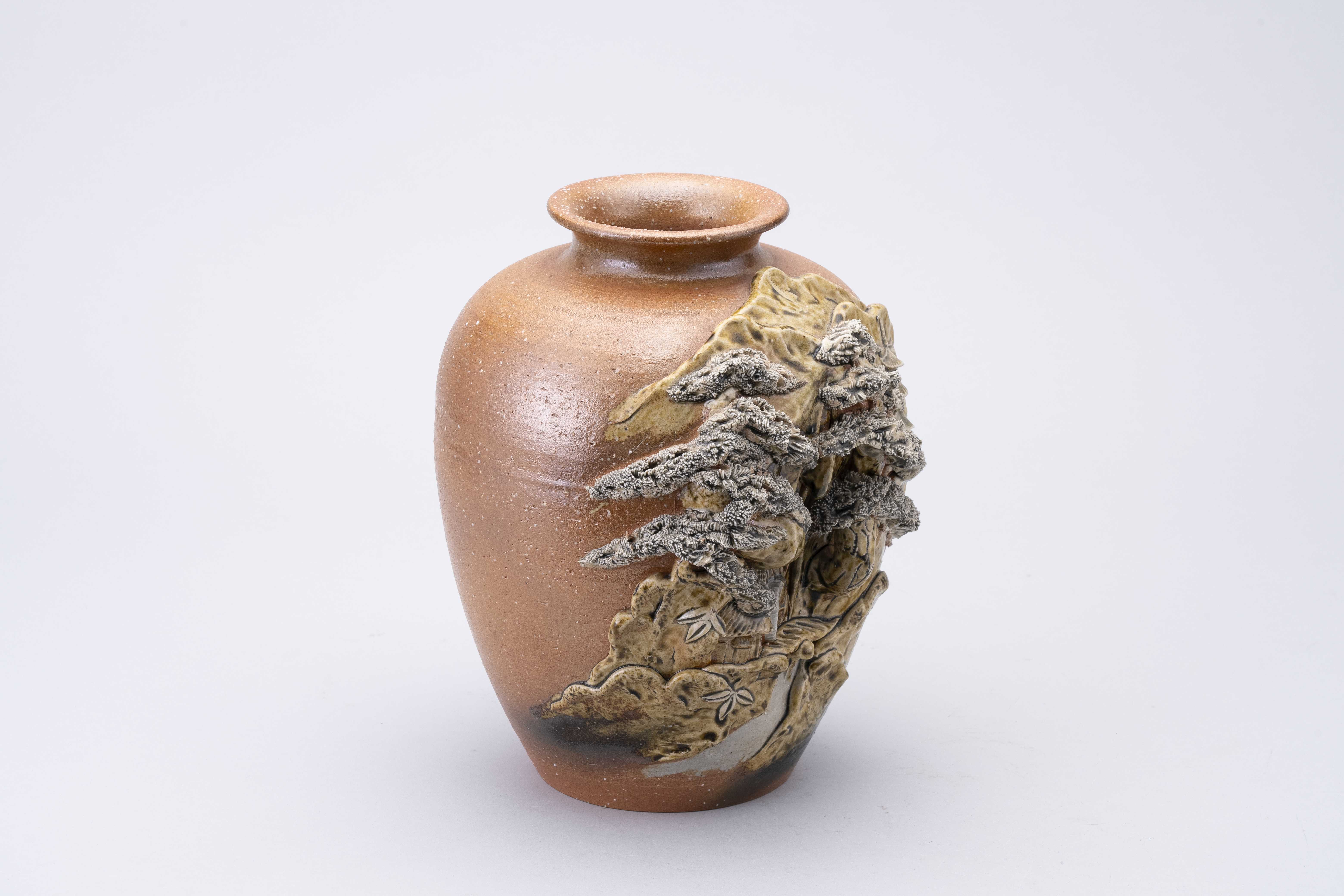 Small handmade landscape vase – Shigaraki ware KAMA