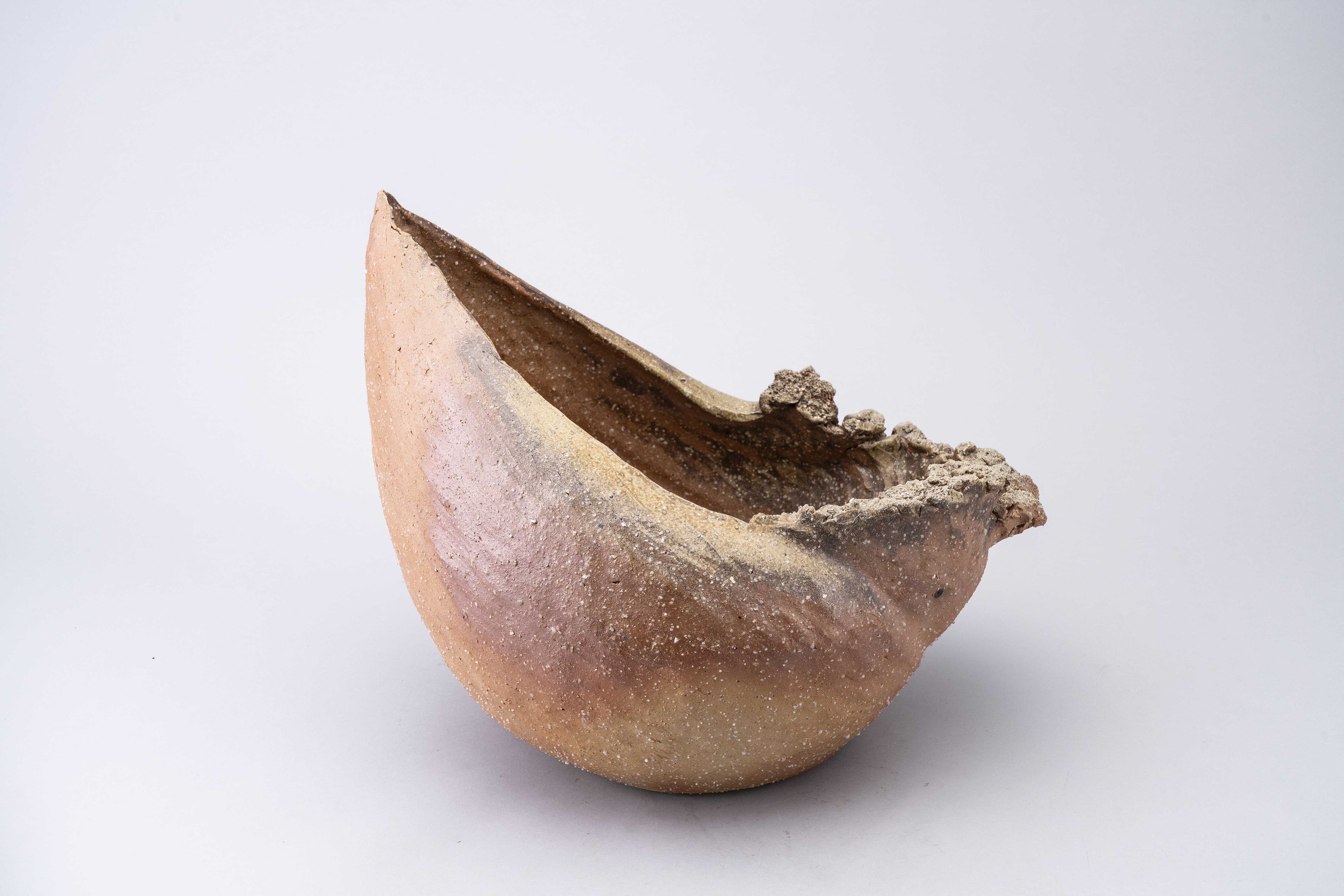 Mihō Mitoma Wood-Fired Flower Vase