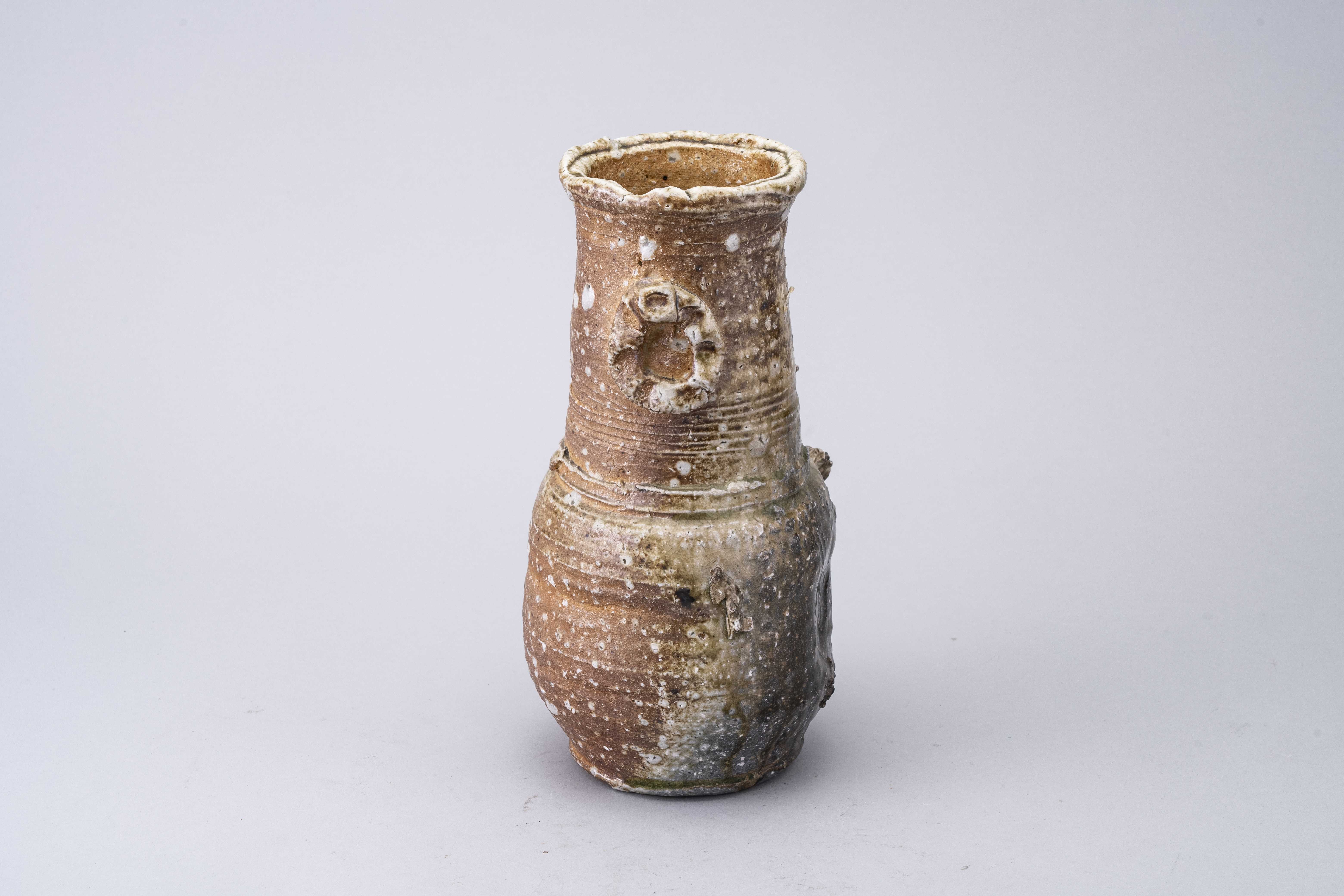 Chūroku Flower Vase – Shigaraki ware KAMA