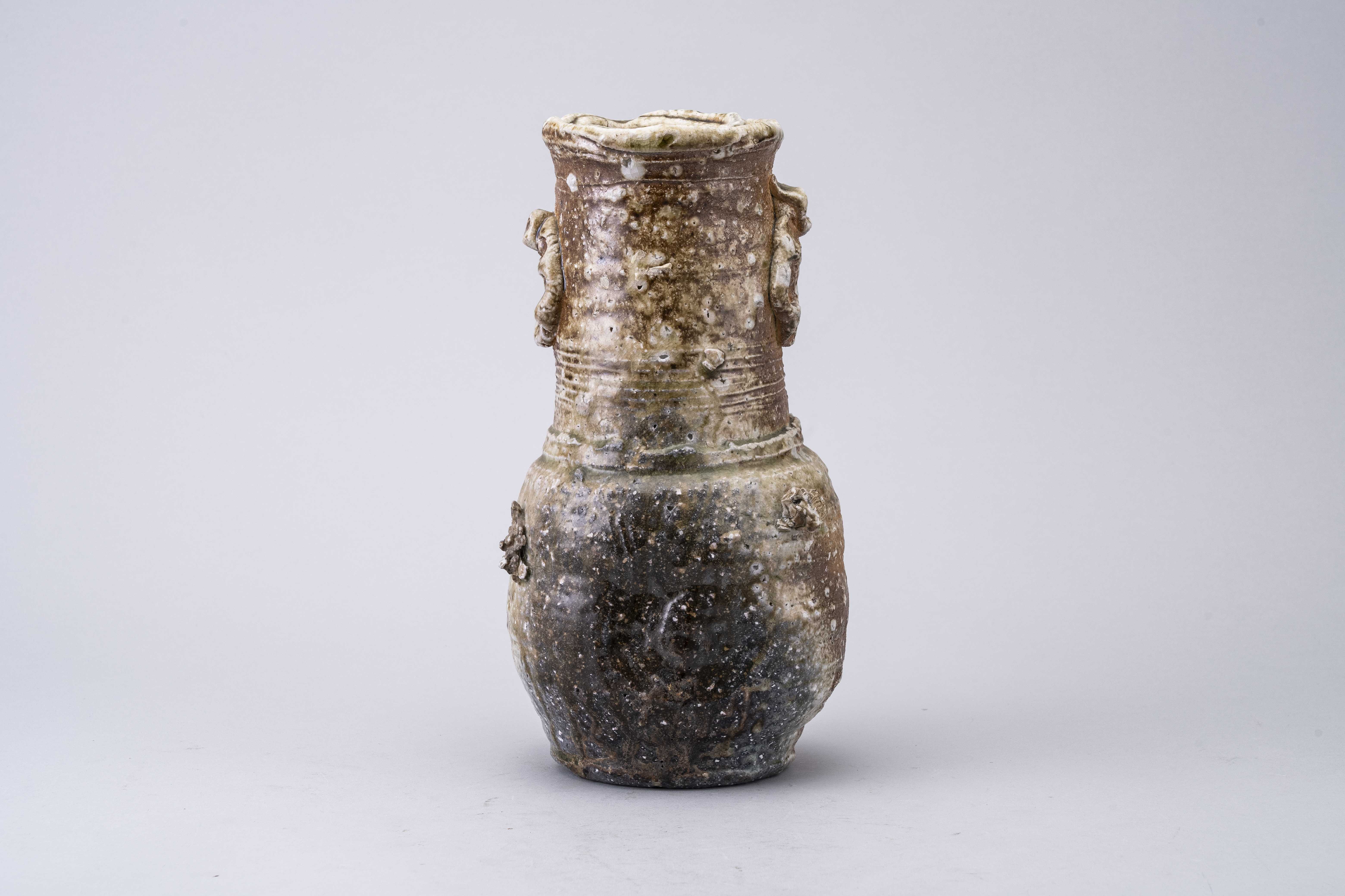 Chūroku Flower Vase – Shigaraki ware KAMA