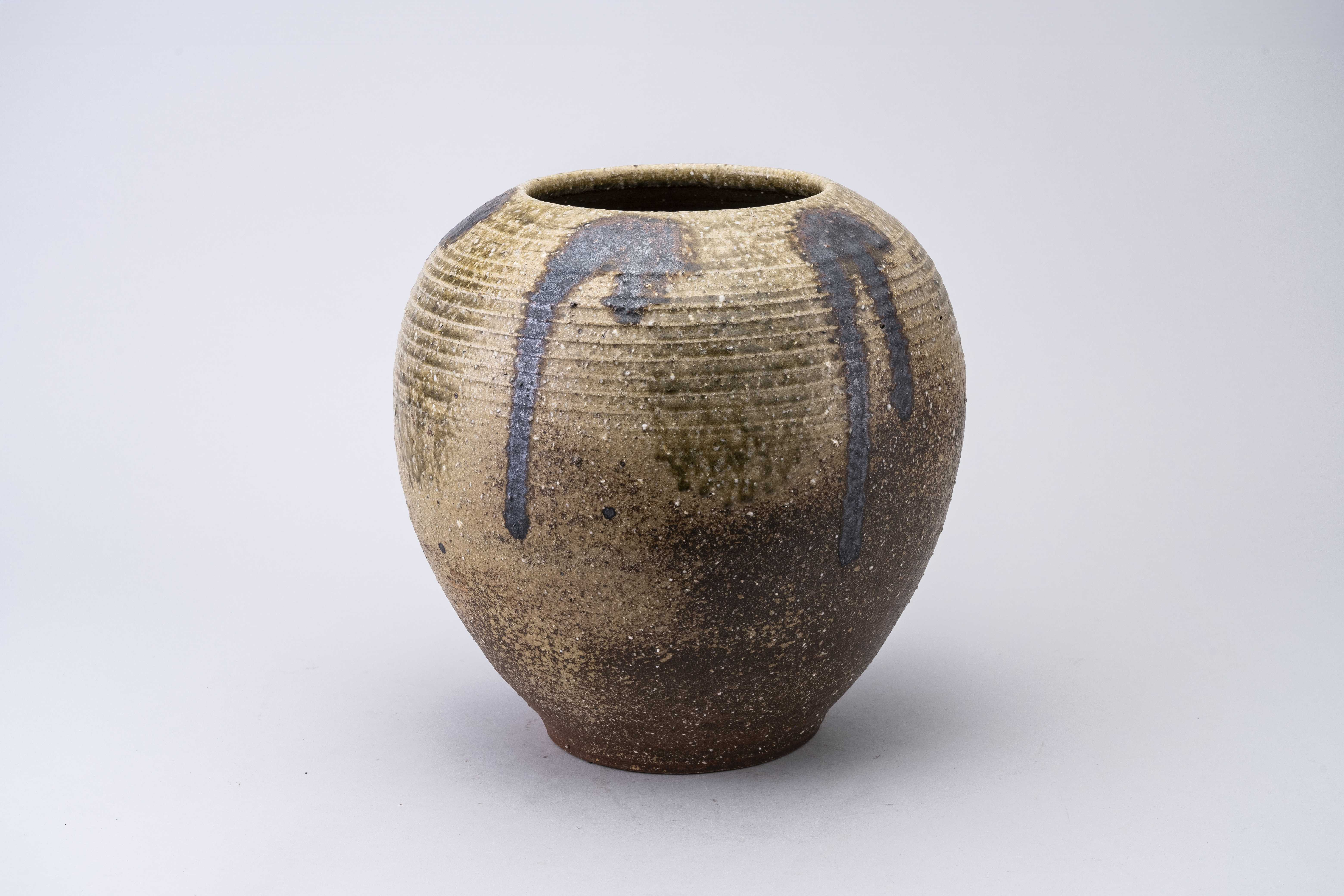 金山焼の壺 Kozan Takahashi Jar – Shigaraki ware KAMA