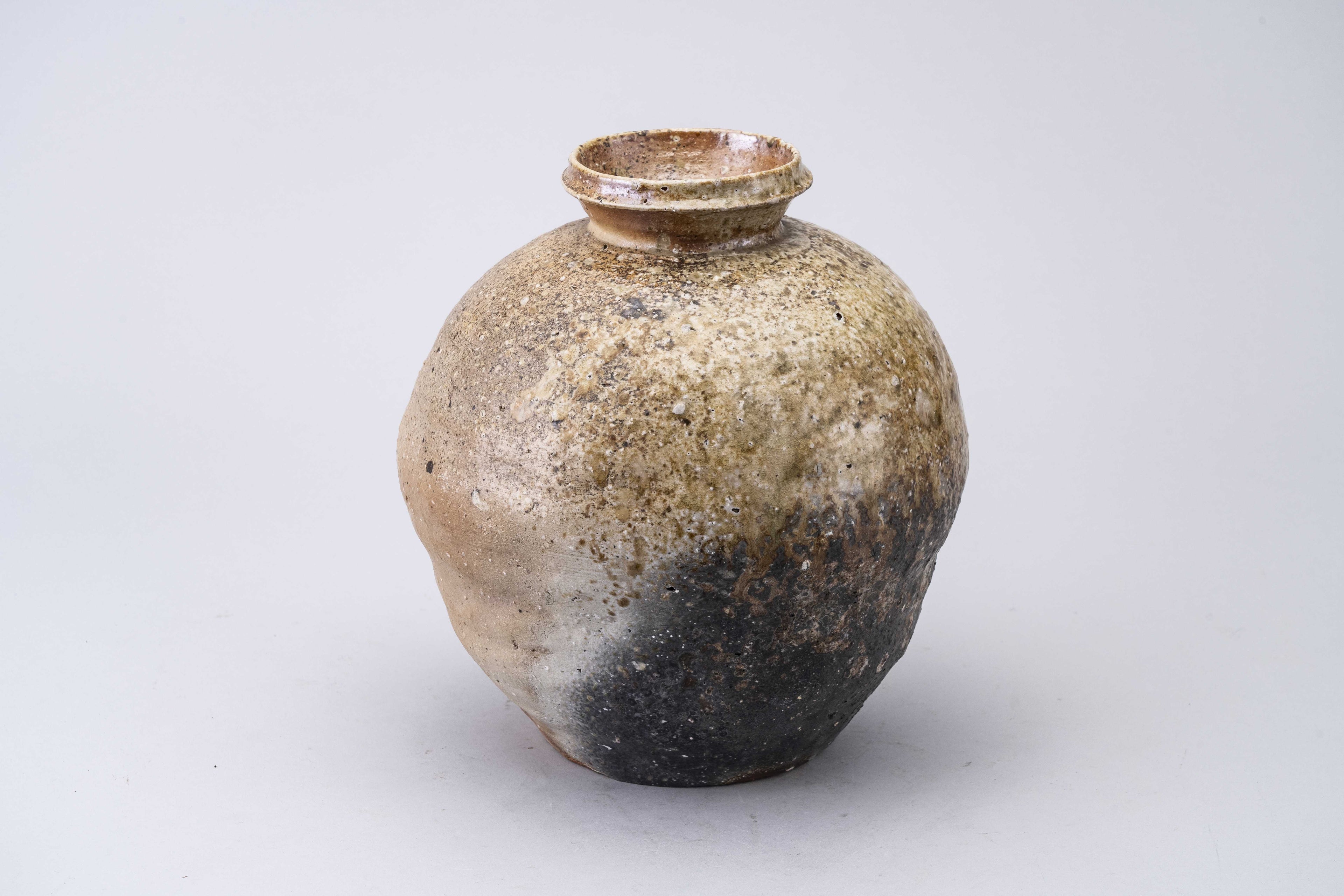 Ryuzan Yamamoto Jar