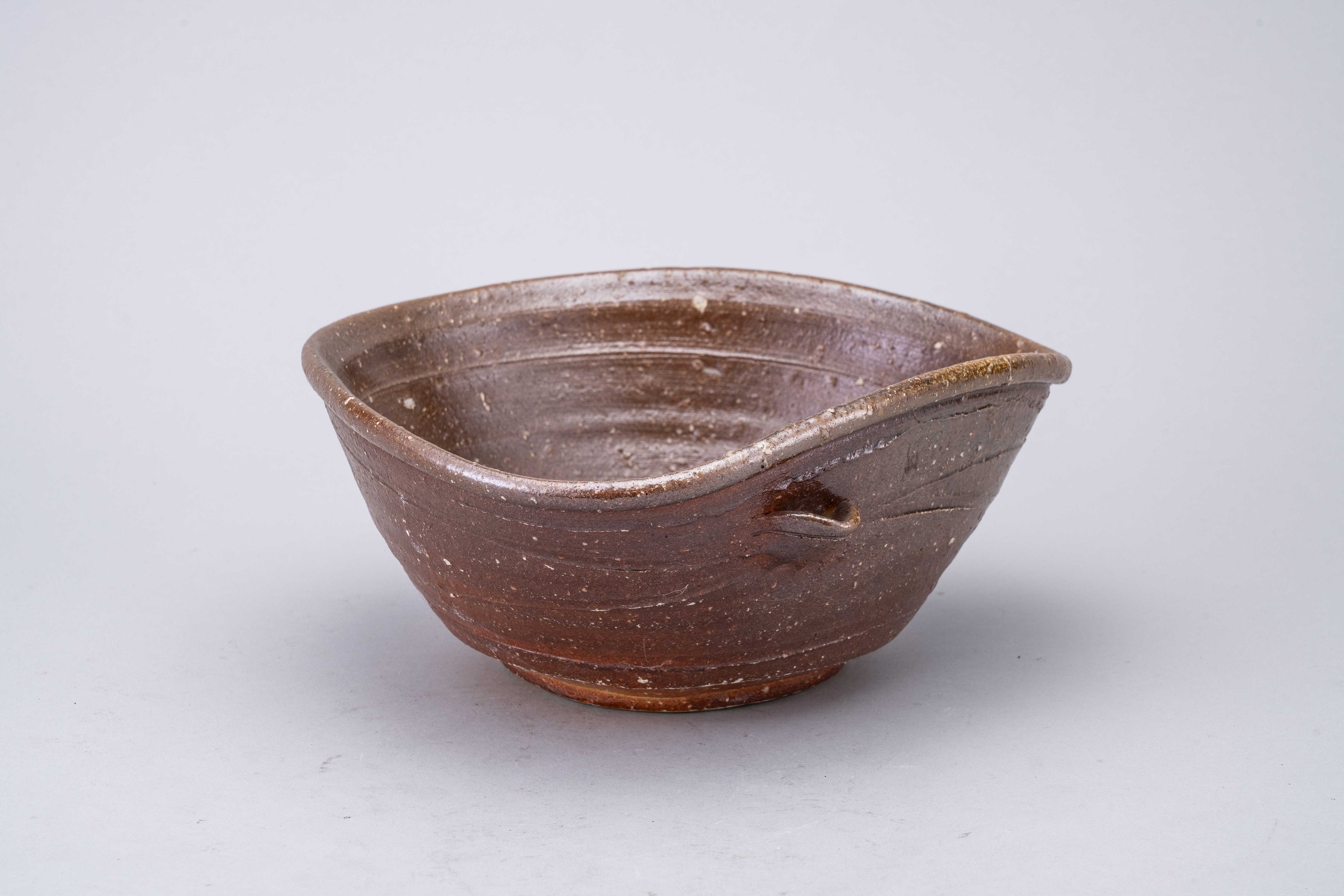 Rakusai Takahashi Vessel (Katakuchi Spouted Type)
